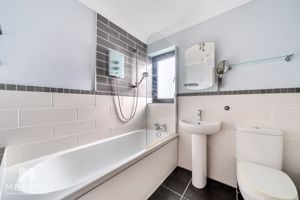 Photo 19- click for photo gallery